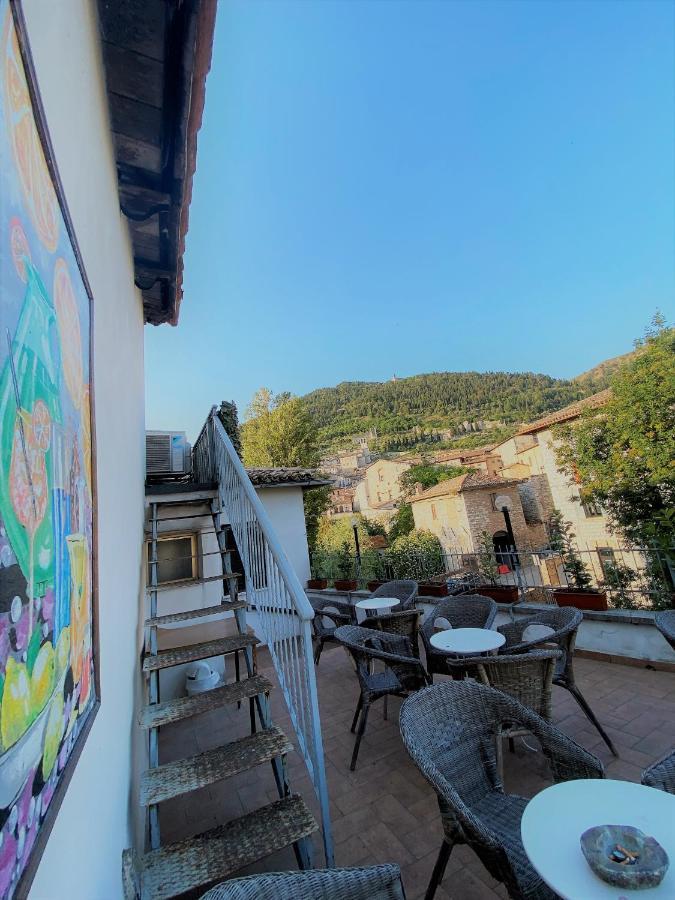 Hotel San Francesco E Il Lupo Gubbio Extérieur photo