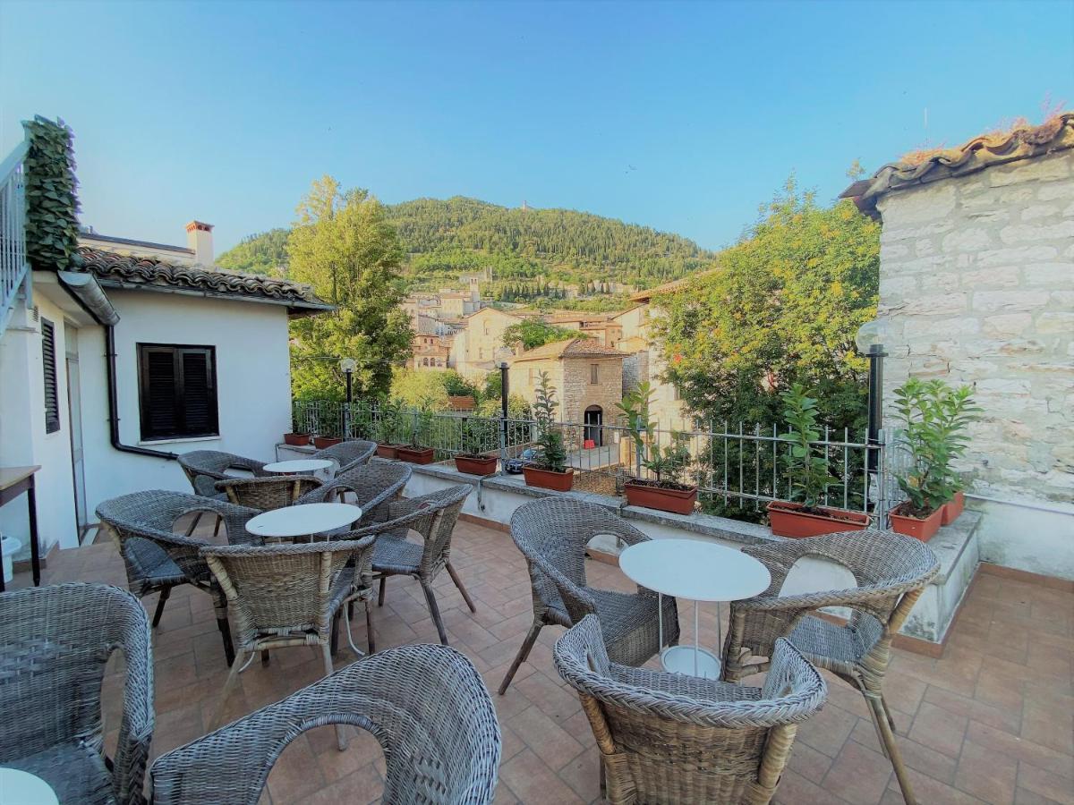 Hotel San Francesco E Il Lupo Gubbio Extérieur photo