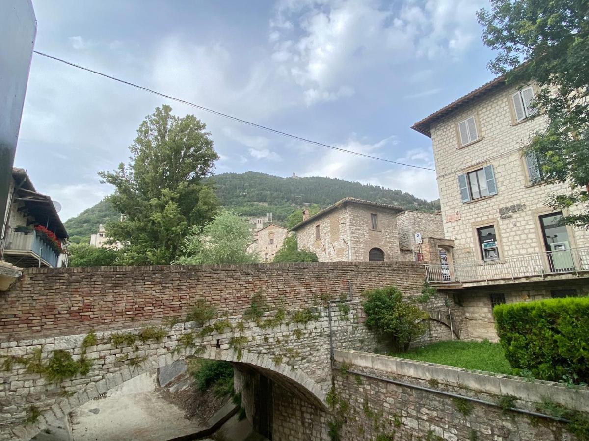 Hotel San Francesco E Il Lupo Gubbio Extérieur photo